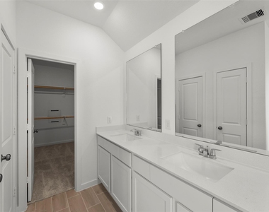 12523 Alligator Lake Court - Photo Thumbnail 21