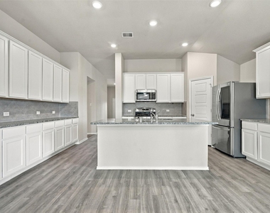 519 High Holly Circle - Photo Thumbnail 4