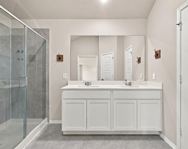 519 High Holly Circle - Photo Thumbnail 11