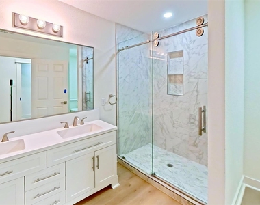 2740 Cos Street - Photo Thumbnail 19
