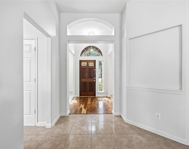 7606 Brighton Knolls Lane - Photo Thumbnail 3