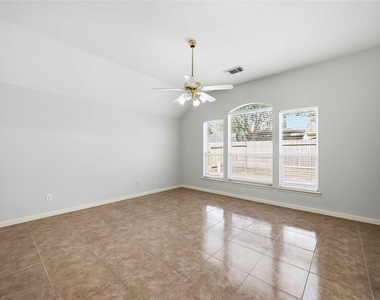 7606 Brighton Knolls Lane - Photo Thumbnail 22