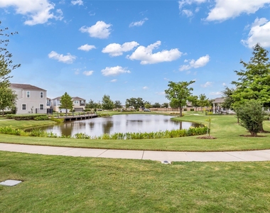 10004 Steeple Farms Drive - Photo Thumbnail 32