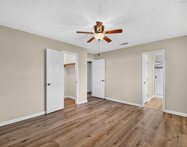 4807 Fairdale Street - Photo Thumbnail 16