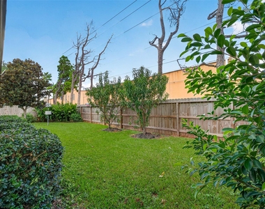 4807 Fairdale Street - Photo Thumbnail 31