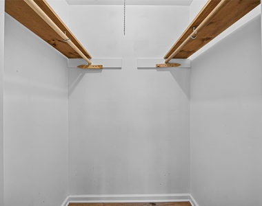 4807 Fairdale Street - Photo Thumbnail 19
