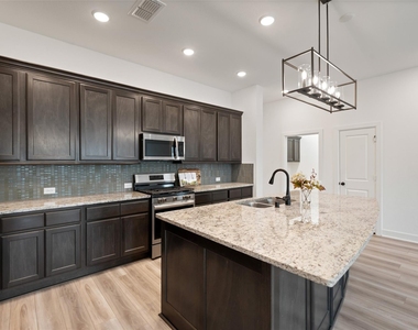 234 Amaranth Way - Photo Thumbnail 8