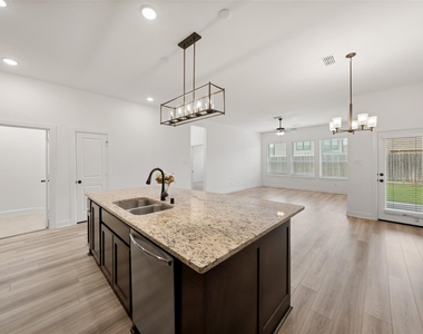 234 Amaranth Way - Photo Thumbnail 9