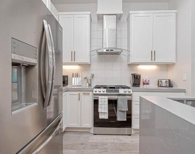 5606 Canal Street - Photo Thumbnail 7