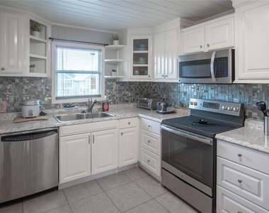 3455 Rosalie Street - Photo Thumbnail 11