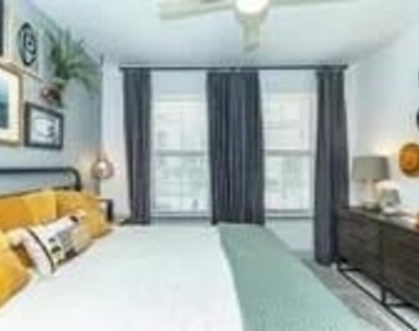 698 Basilica Bay - Photo Thumbnail 20