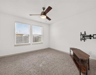 3939 Hordley Terrace Trail - Photo Thumbnail 9