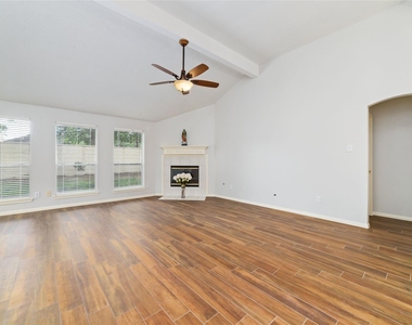 18307 Cobblestone Drive - Photo Thumbnail 18