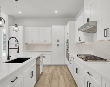 14742 Turquoise Trail - Photo Thumbnail 18