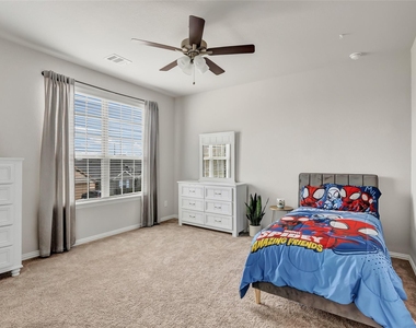 15431 Kirkdell Bend Drive - Photo Thumbnail 25
