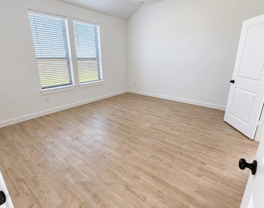 21506 Sand Fringepod Way - Photo Thumbnail 18