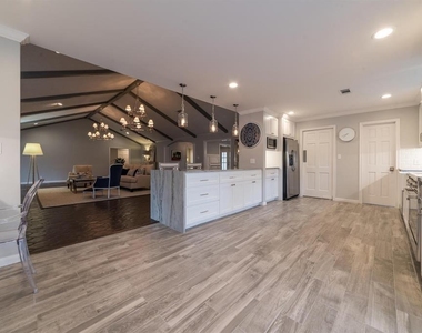 1550 Continental Street - Photo Thumbnail 8