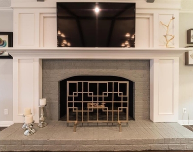 1550 Continental Street - Photo Thumbnail 6