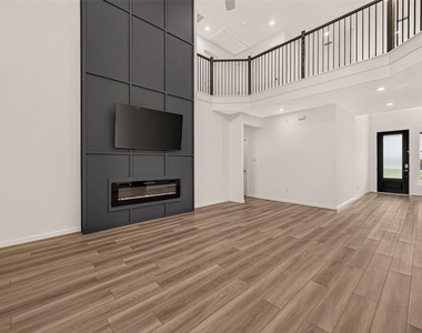 21806 Wycombe Terrace Way - Photo Thumbnail 7