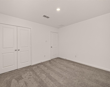 21806 Wycombe Terrace Way - Photo Thumbnail 21