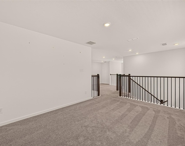 21806 Wycombe Terrace Way - Photo Thumbnail 32