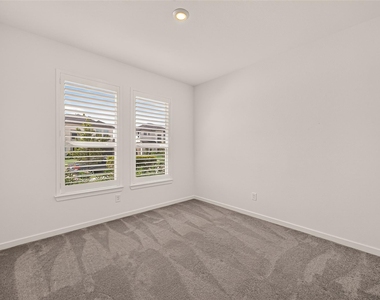 21806 Wycombe Terrace Way - Photo Thumbnail 36