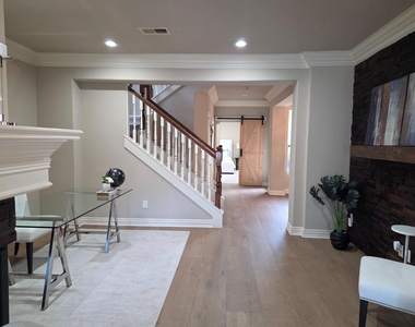 14454 Summerleaf Lane - Photo Thumbnail 6