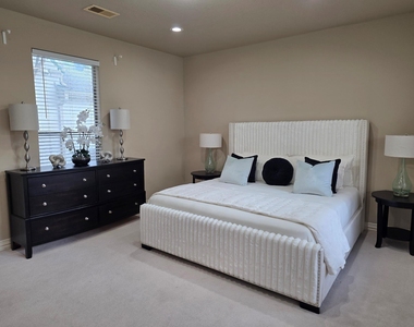 14454 Summerleaf Lane - Photo Thumbnail 8