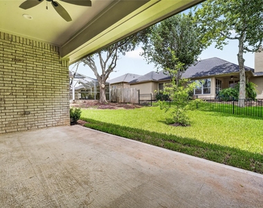 229 Blue Hill Drive - Photo Thumbnail 31