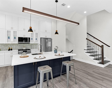 710 Link Road - Photo Thumbnail 2