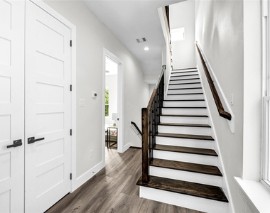 710 Link Road - Photo Thumbnail 20