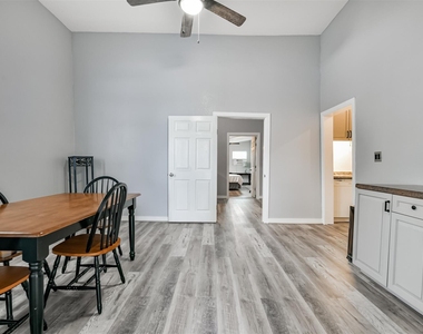 1820 Market Street - Photo Thumbnail 14