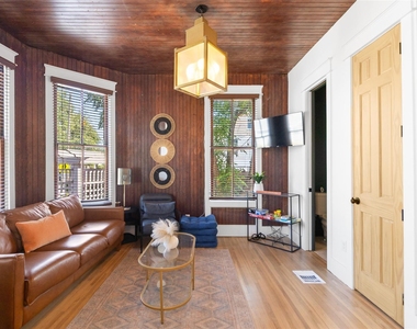 1311 37th Street - Photo Thumbnail 4