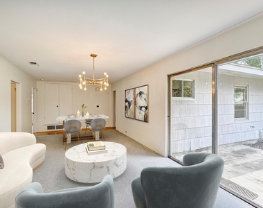 9771 Westview Drive - Photo Thumbnail 5