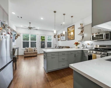 8960 Zurcher Ln - Photo Thumbnail 3