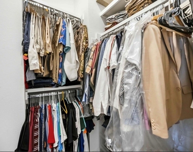 8960 Zurcher Ln - Photo Thumbnail 17