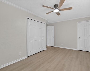 1221 Cedar Post Lane - Photo Thumbnail 9
