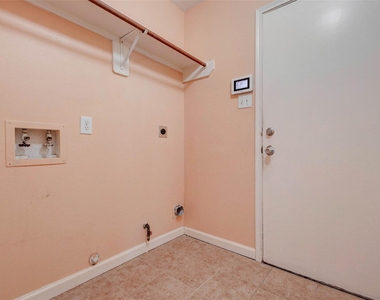11956 Braes Park Drive - Photo Thumbnail 25