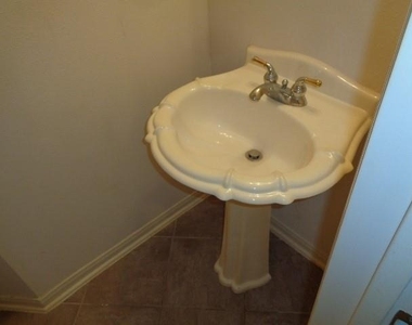 90 N Valley Oaks Circle - Photo Thumbnail 18