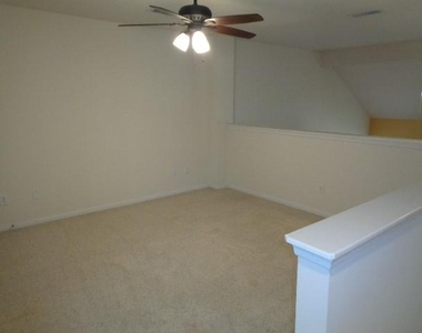 90 N Valley Oaks Circle - Photo Thumbnail 15
