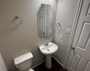 10310 Mount Winchell - Photo Thumbnail 4
