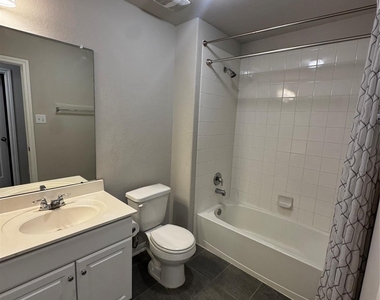 10310 Mount Winchell - Photo Thumbnail 16