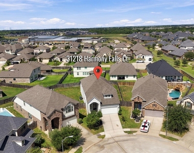 31218 Harmony Falls Court - Photo Thumbnail 2