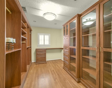 1919 W Mckinney Street - Photo Thumbnail 30