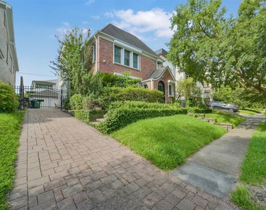 1919 W Mckinney Street - Photo Thumbnail 39