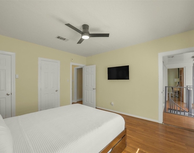 1919 W Mckinney Street - Photo Thumbnail 34