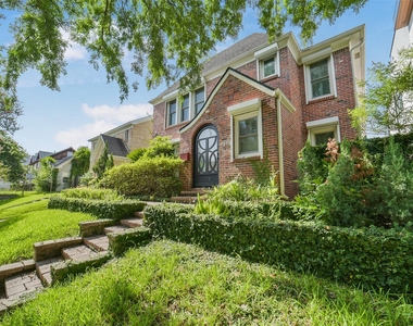 1919 W Mckinney Street - Photo Thumbnail 40