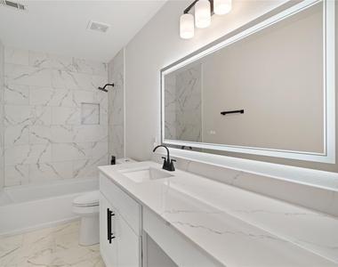 21611 Manitou Falls Lane - Photo Thumbnail 20