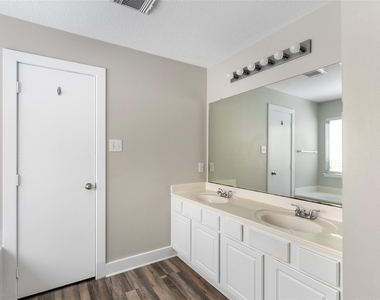 18906 Atasca Oaks Drive - Photo Thumbnail 25
