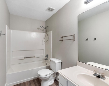 18906 Atasca Oaks Drive - Photo Thumbnail 30